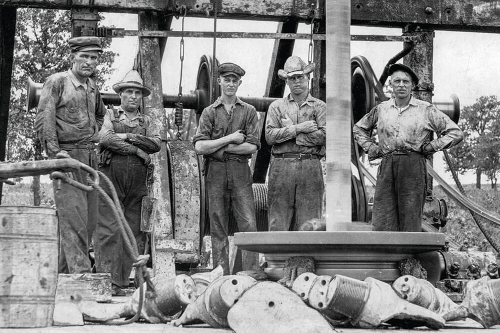 Derrick Hewitt oil field workers in Carter County in the year 1921