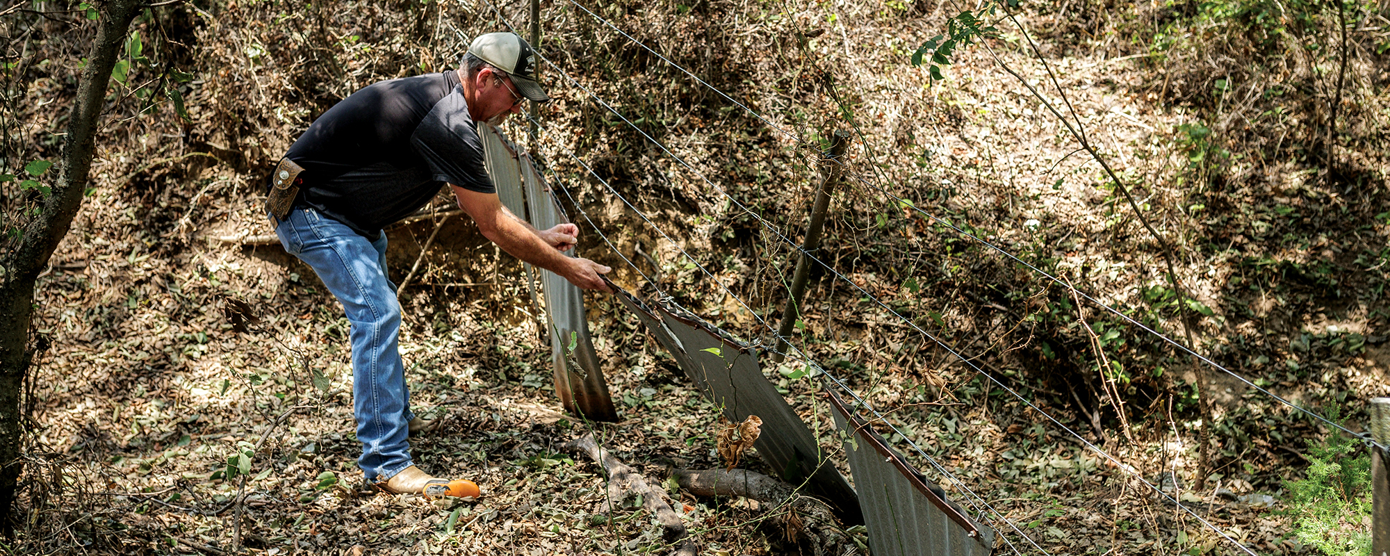 Fencing Water Gaps and Low Areas